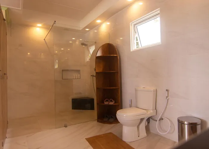 Azamat Self-catering